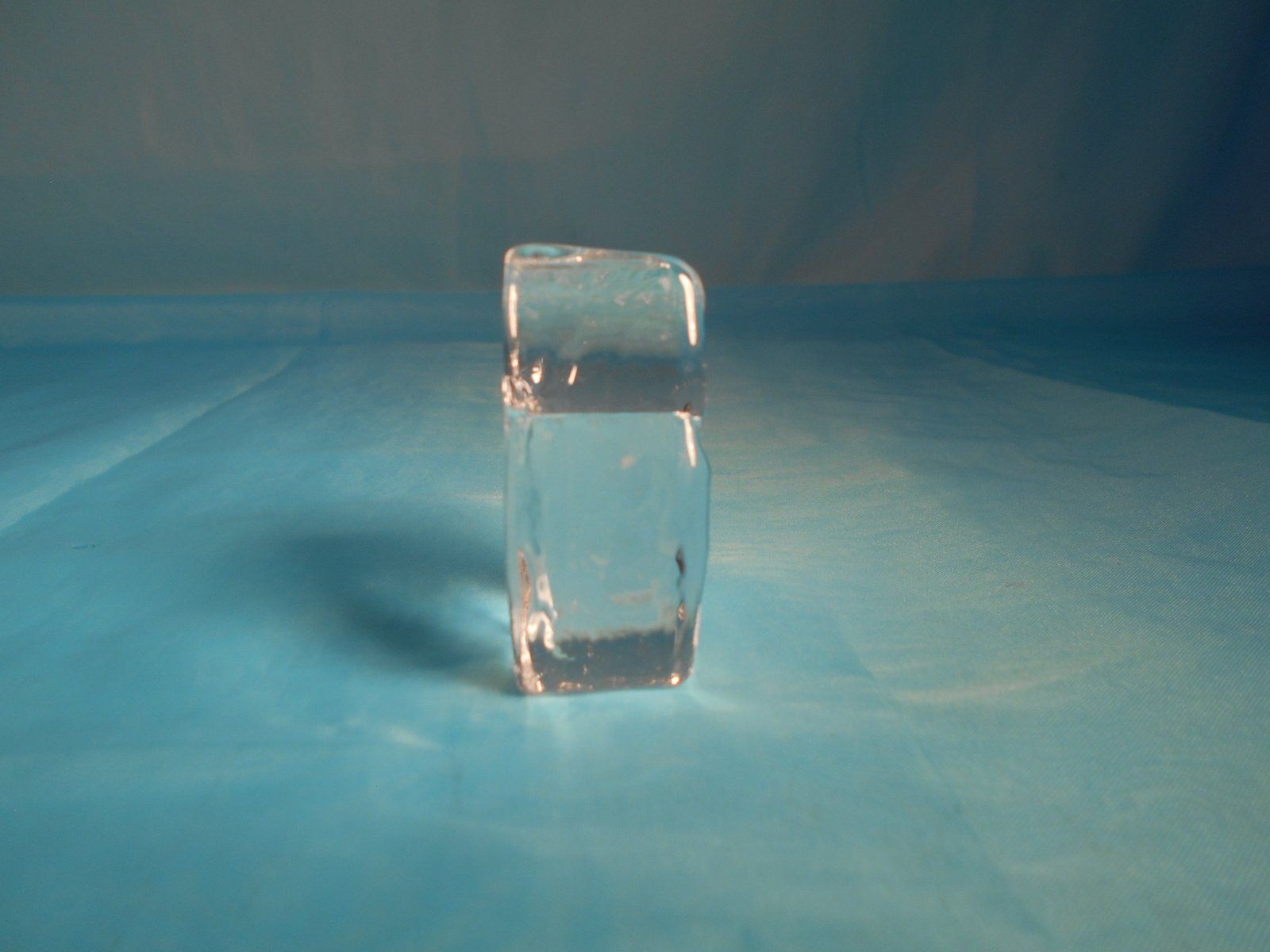 Statuette: Eule, Glas, Sarner Kristall, H: 5.5cm – Nuovo (secondo la descrizione) da Bellach venduto da JingleCherry 1