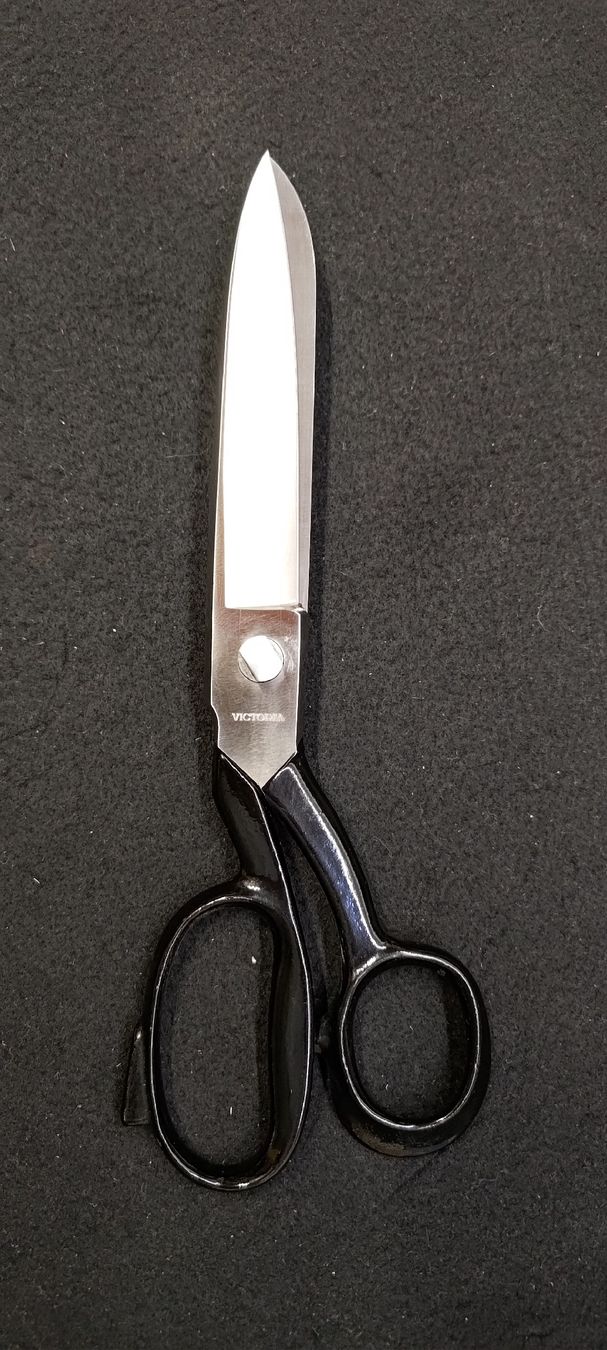 Victorinox Tutti gli attrezzi: Zuschneideschere Victoria 10" – Nuovo (secondo la descrizione) da Gerzensee venduto da cobo02