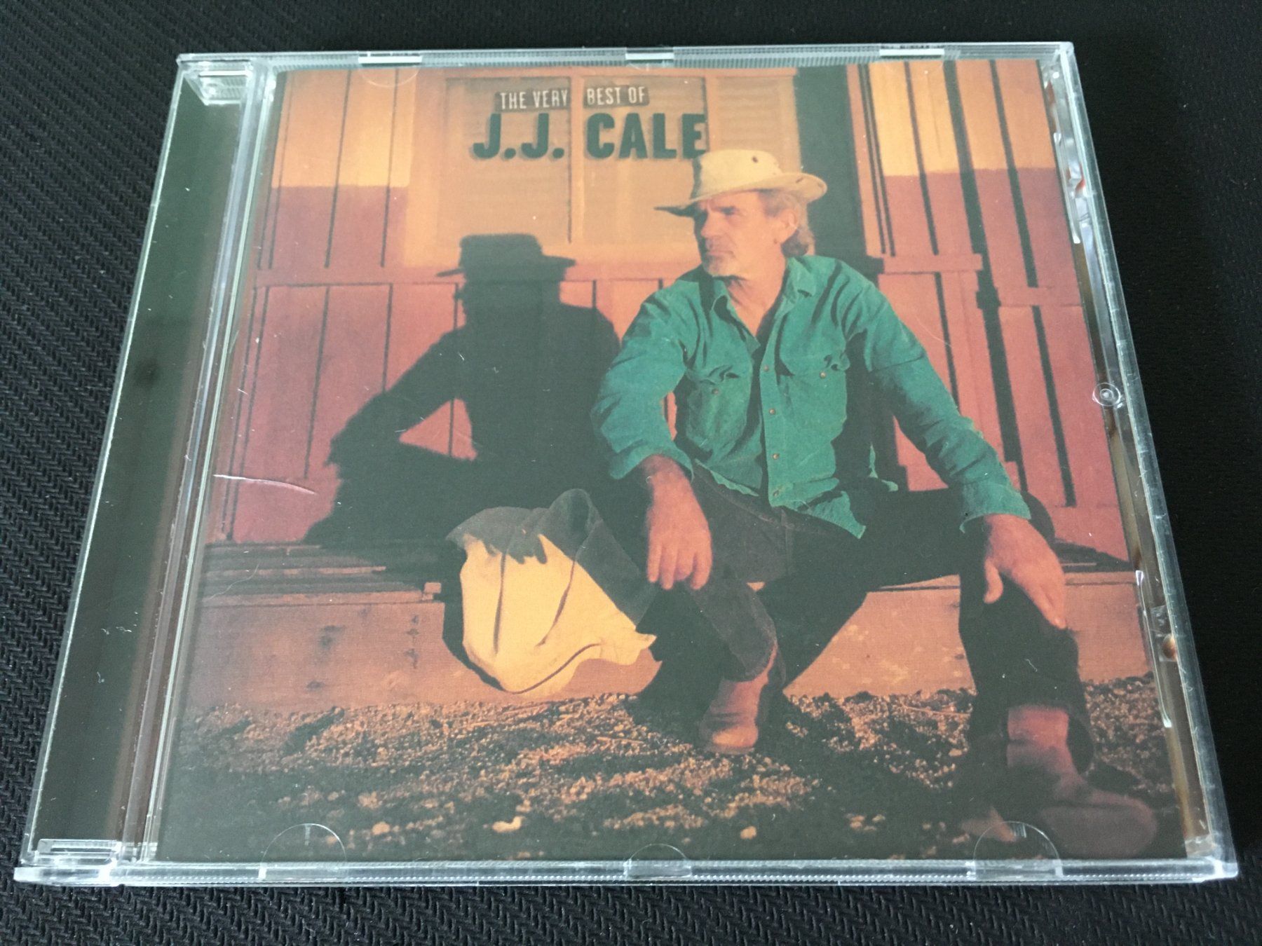 CD: J.J. Cale - The very best of -CD- – Usato da St.Gallen venduto da MedienJoe