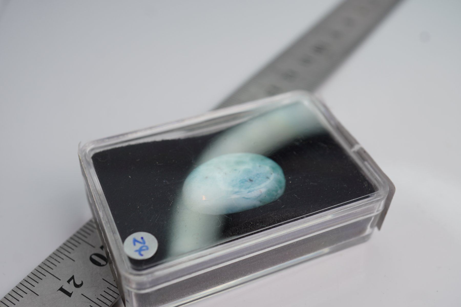 Minerali & Pietre curative: Larimar    Cabochon    Farbig   im Böxli 1AAAA – Nuovo e nell'imballaggio originale da Eschenbach SG venduto da topstone 1
