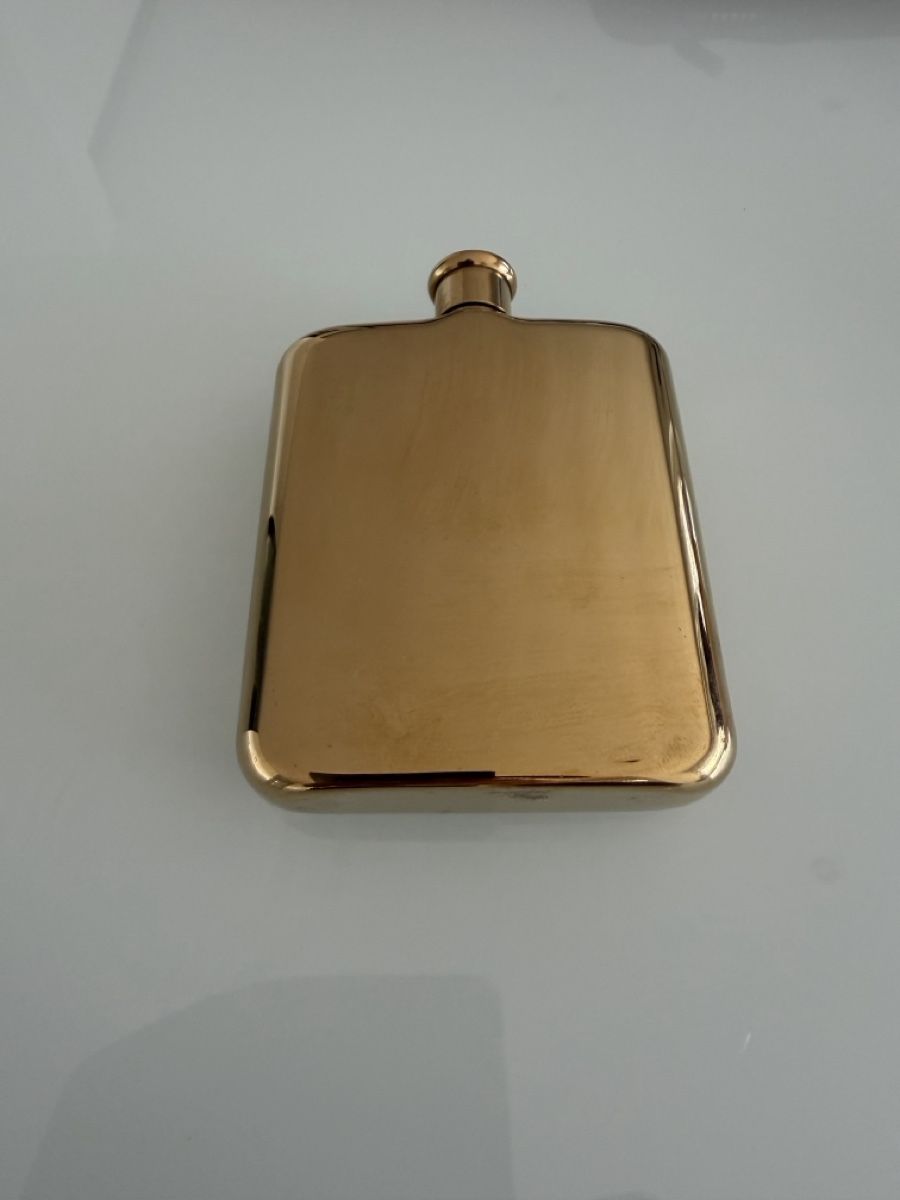 Altro: Flachmann Metall Goldfarben gebraucht – Usato da Oetwil a.d. Limmat venduto da Koha64