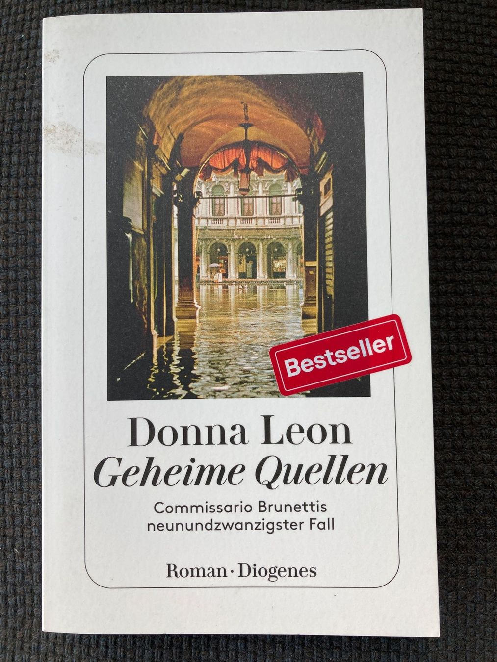 Libri: Donna Leon, Geheime Quellen, 29. Fall – Usato da Baden venduto da Yoyo1
