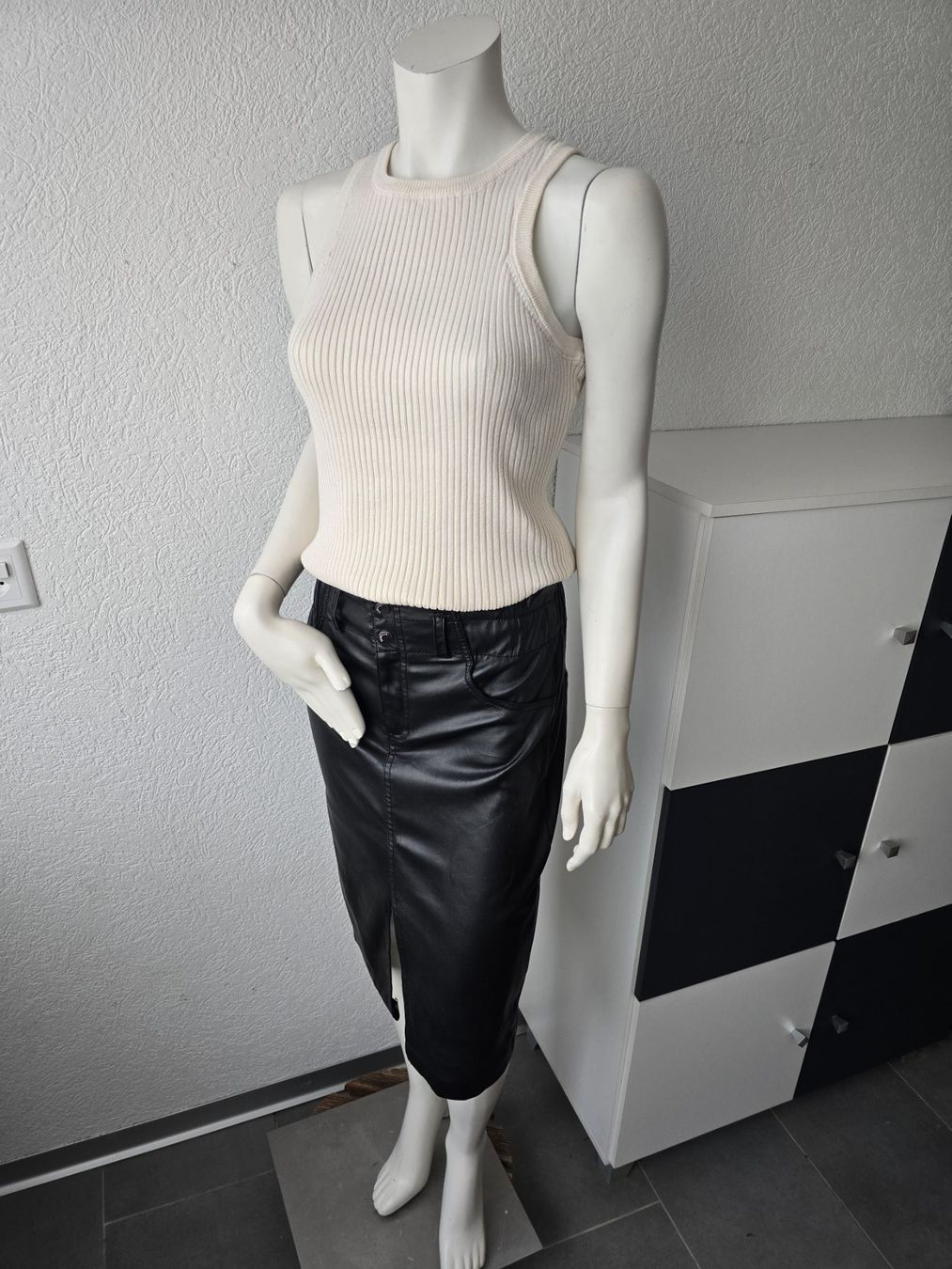 Bershka Gonne: Jupe BERSHKA T-M – Nuovo (secondo la descrizione) da Les Verrières venduto da kitel79 2