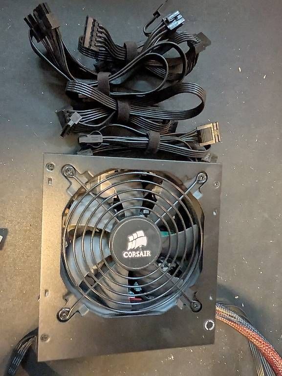 Corsair Componenti elettronici: Corsair CX 500M Modulares Netzteil – Usato da Gommiswald venduto da Derbeth01 1