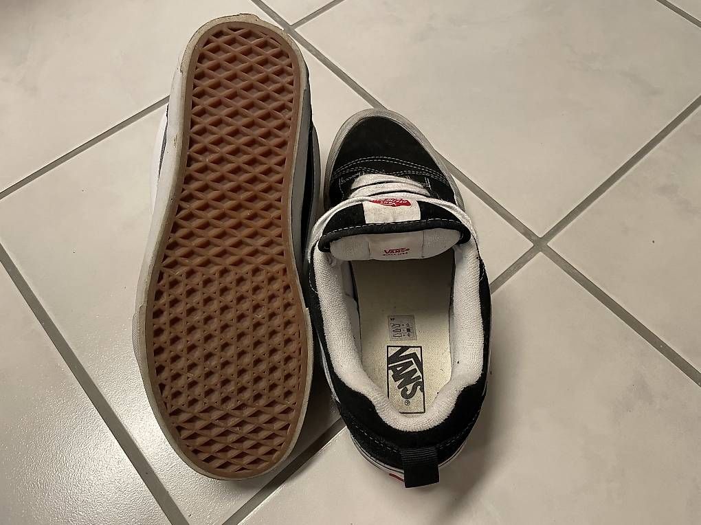 Scarpe da uomo: Vans-Schuhe schwarz, Grösse 42 – Usato da Möriken AG venduto da nipamijule 3