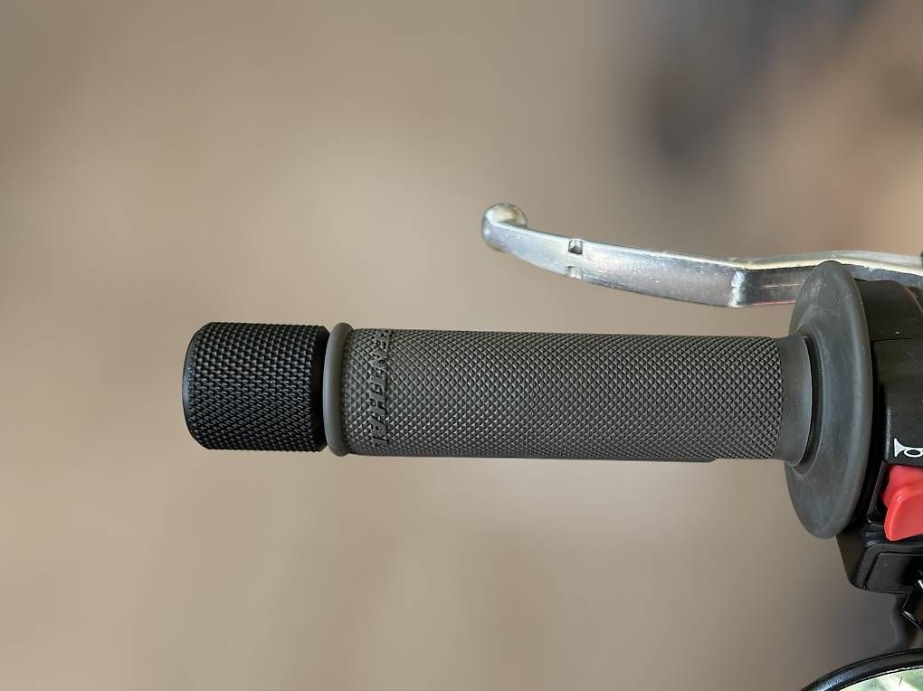 Tutti i ricambio per moto: Motorrad Lenkerenden / Bar Ends / Stundpegs – Nuovo e nell'imballaggio originale da Mund venduto da Istrupi
