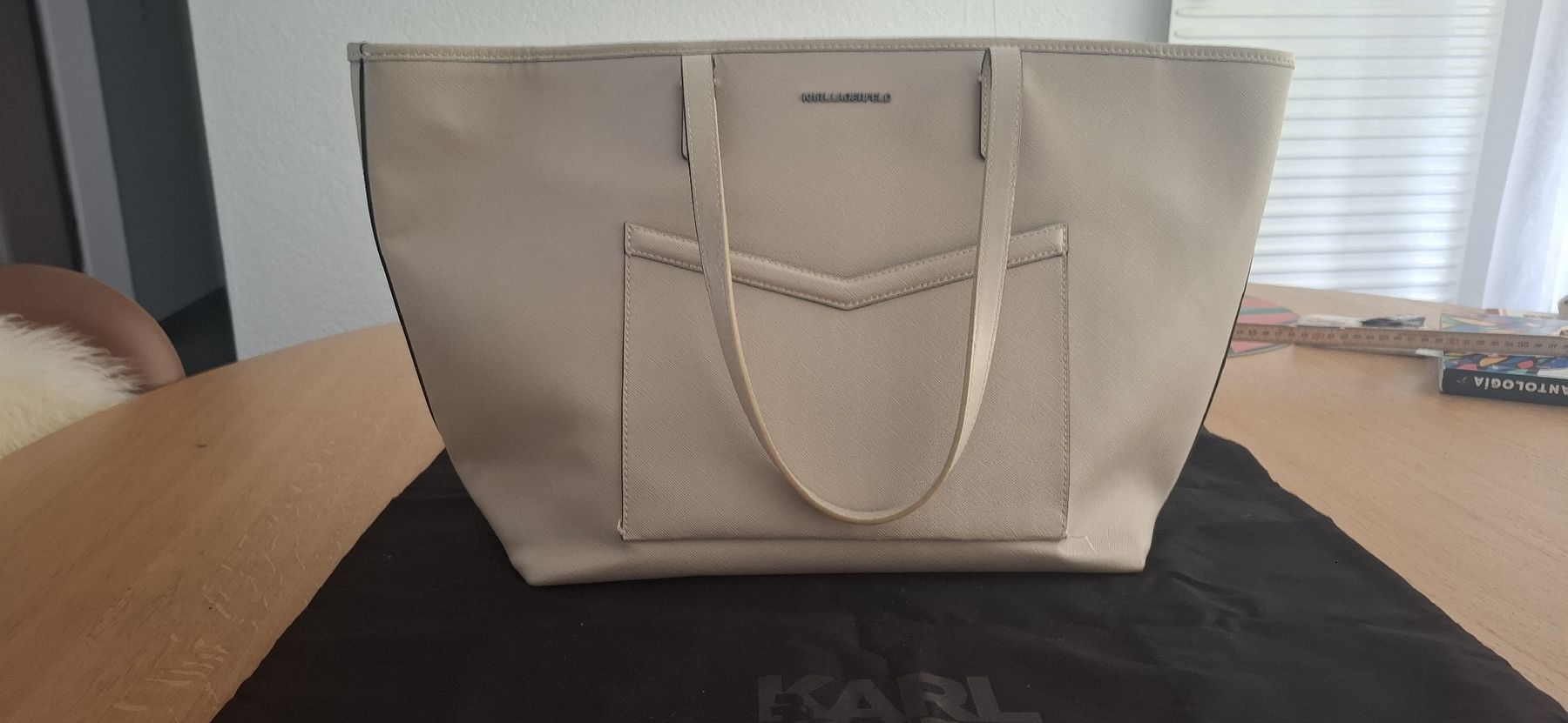 Karl Lagerfeld Taschen für Damen: Original Shopper von Karl Lagerfeld – Gebraucht aus Ried-Brig von Allerlei-2026