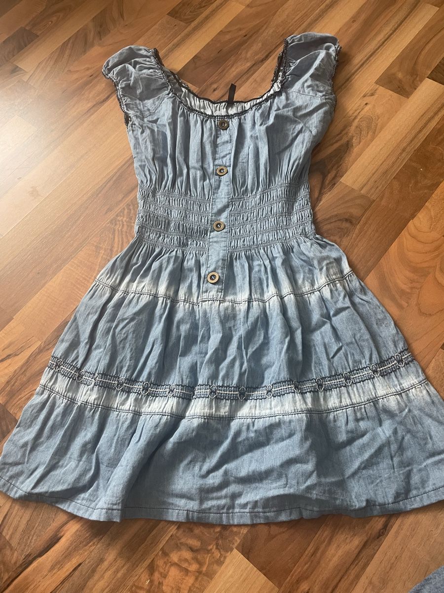 Lotti di vestiti: Sommerkleidli set – Nuovo (secondo la descrizione) da Ennenda venduto da pao_ss5t 5