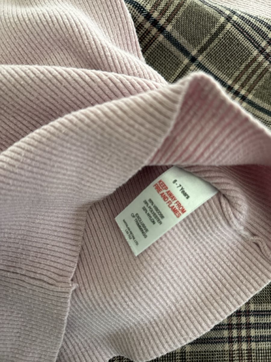 Next Lotti & Set di vestiti: Chic Plaid Culottes & Pink Turtleneck Set – Usato da Adliswil venduto da Sale12 1