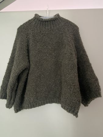 Pullover grün Gr 42 neu