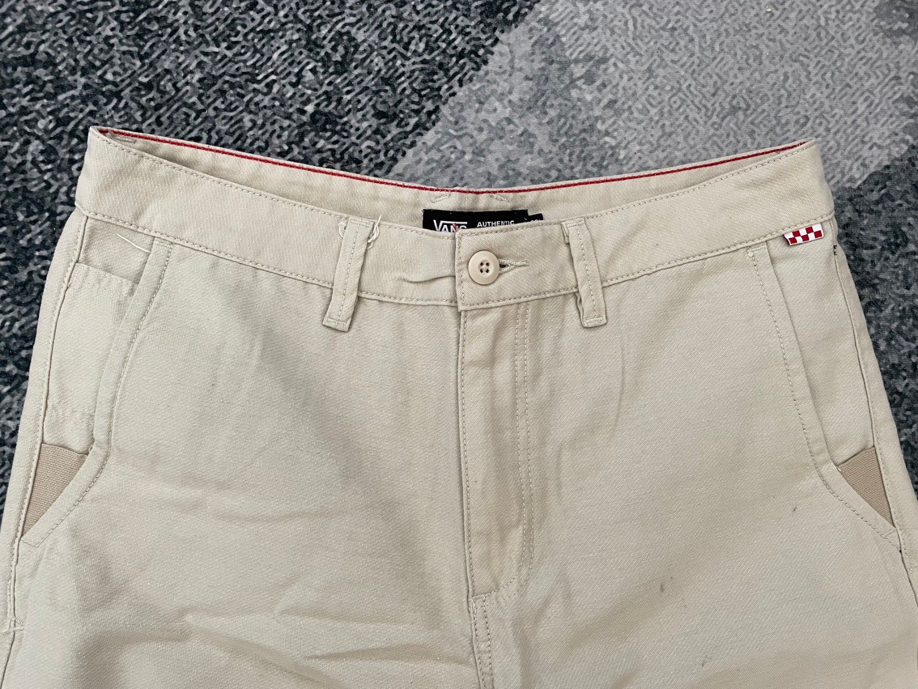 Vans Pantaloni: Vans - Authentic Chino (Beige) – Usato da Chiasso venduto da Er_Mon 2