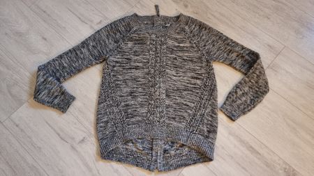 Stylischer Damenpullover mit Rückverschluss Gr. S Oliver top