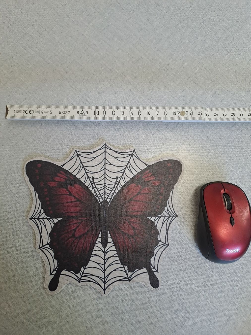 Tapis de souris: Mausmatte Gotik Schmetterling – Neuf (Voir description) à Uznach par Walaylatiere 1