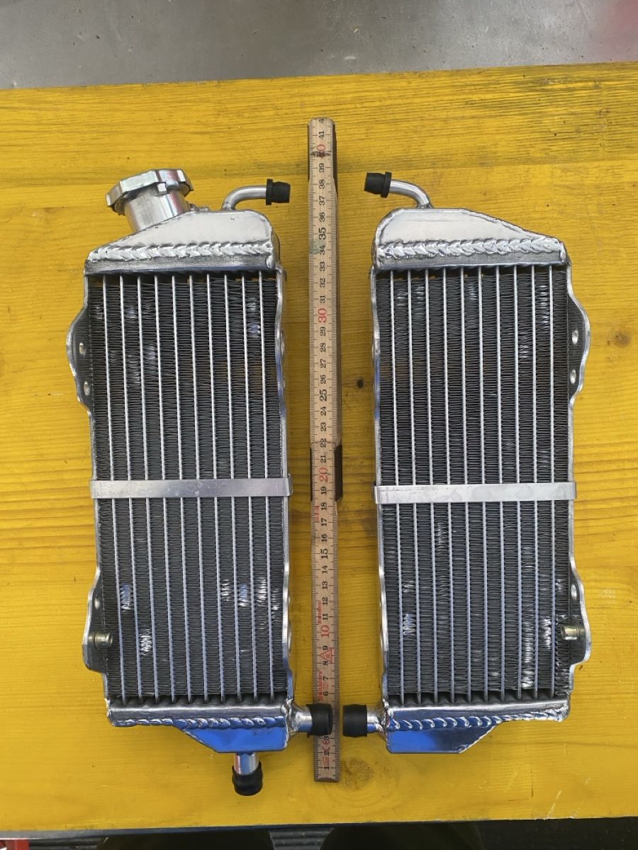 Tutti i ricambio per moto: 2 Stk. Wasserkühler Motorrad – Nuovo (secondo la descrizione) da unterägeri venduto da robe96