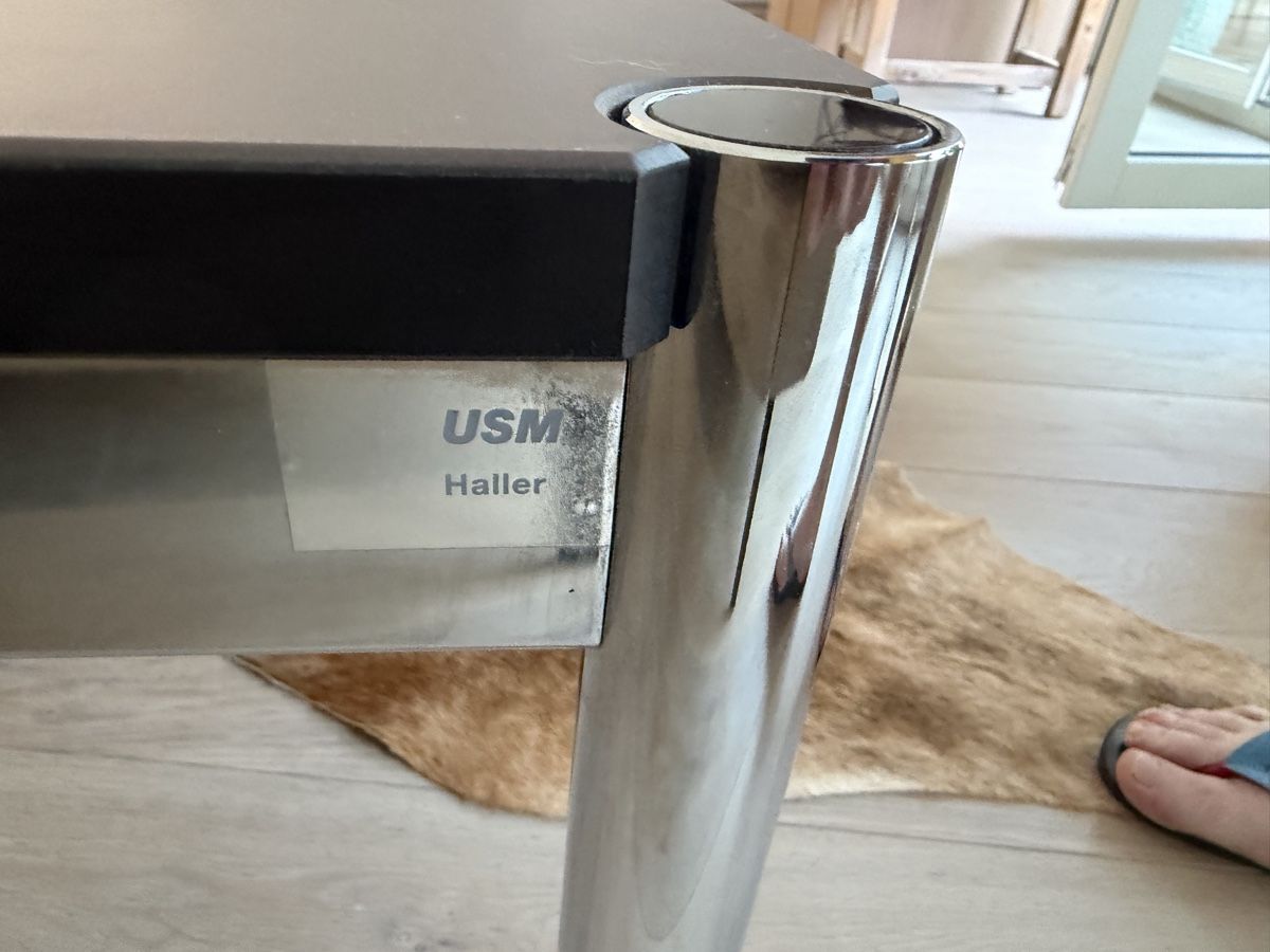 USM Tavoli: Couchtisch USM Haller 125x75x37cm – Usato da Bern venduto da howi72