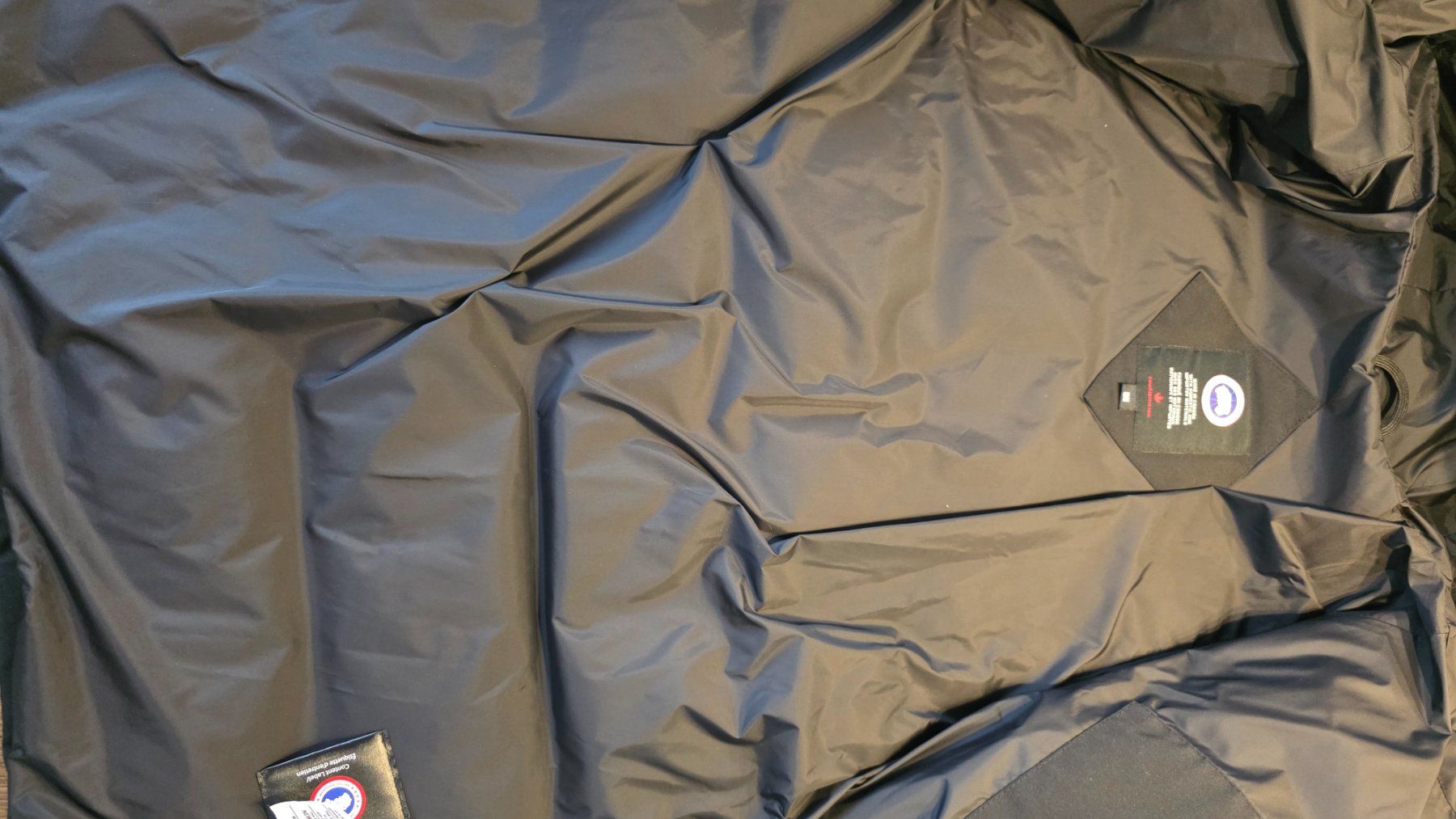 Canada Goose Giacche: ORIGINALE CANADA GOOSE JACKE HERREN SCHWARZ – Usato da Bassersdorf venduto da LiveLove 3