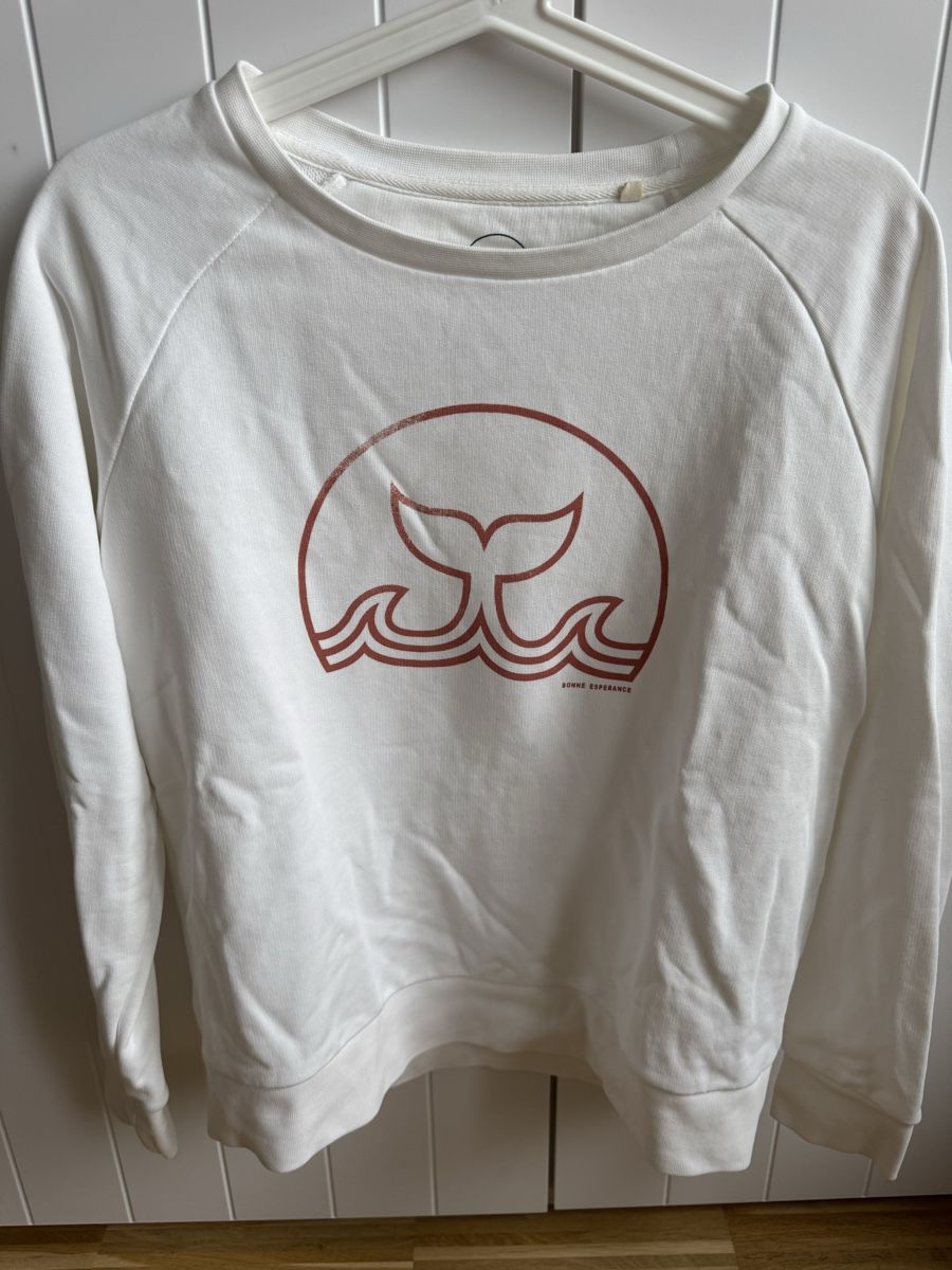 Pullover & Sweatshirts: Sweatshirt von Bonne Esperance – Neu und originalverpackt aus Basel von Glamourpourtoi