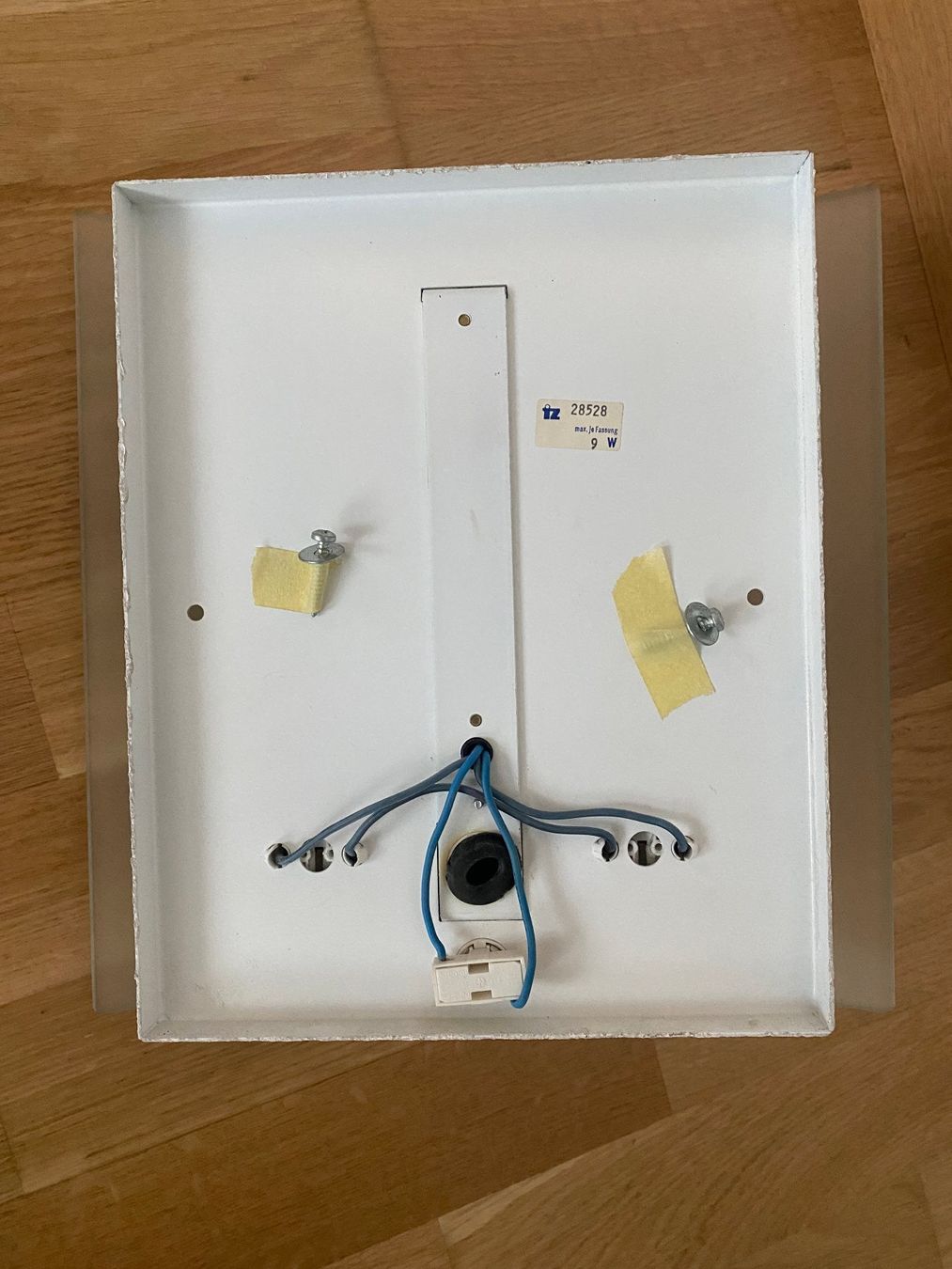 Lampade: Wandlampe mit Einschaltknopf – Usato da Gossau SG venduto da Gusho 4