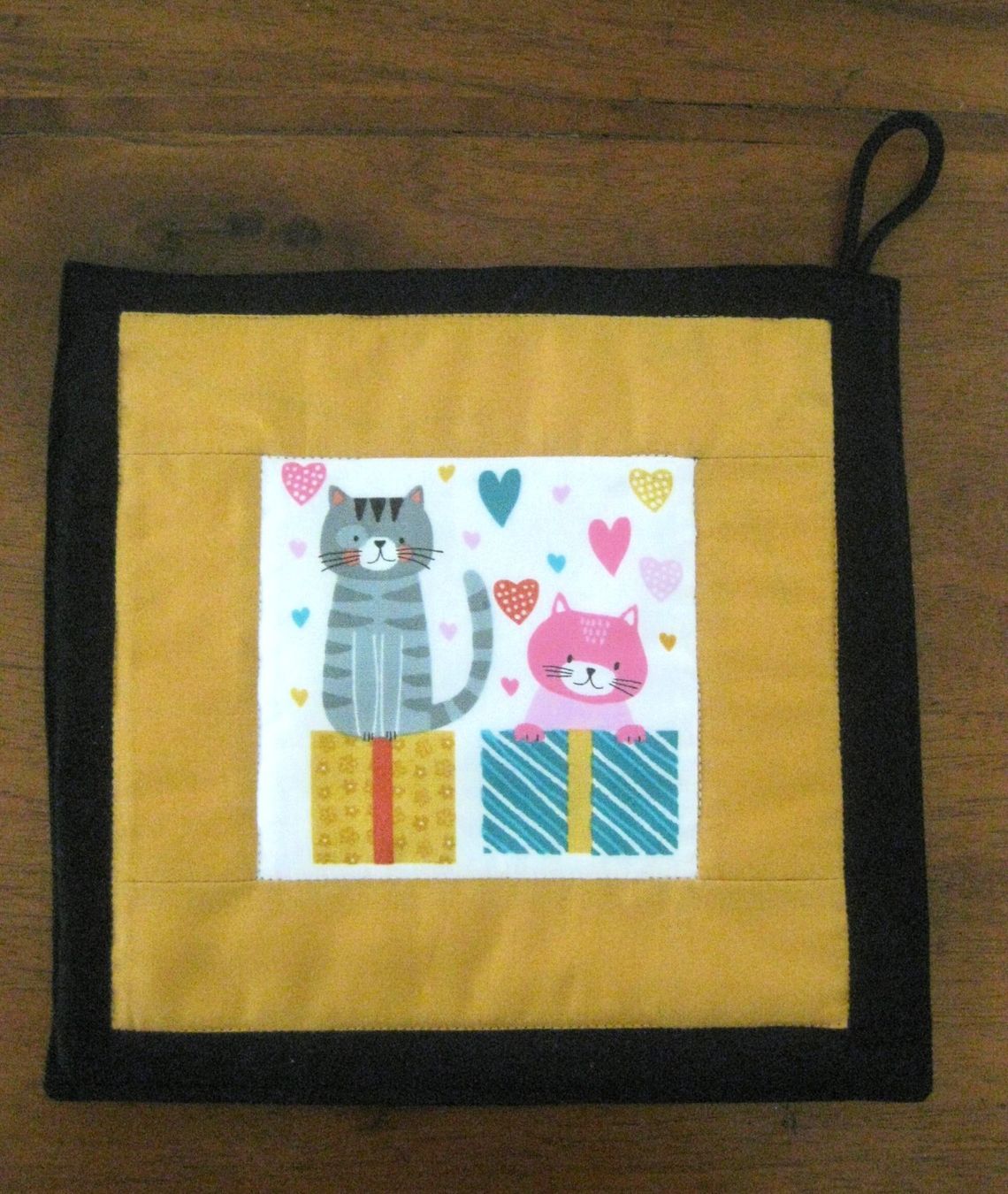 Biancheria da letto: Topflappen mit Katze, Handarbeit – Nuovo (secondo la descrizione) da Kriens venduto da Kraeutergarten