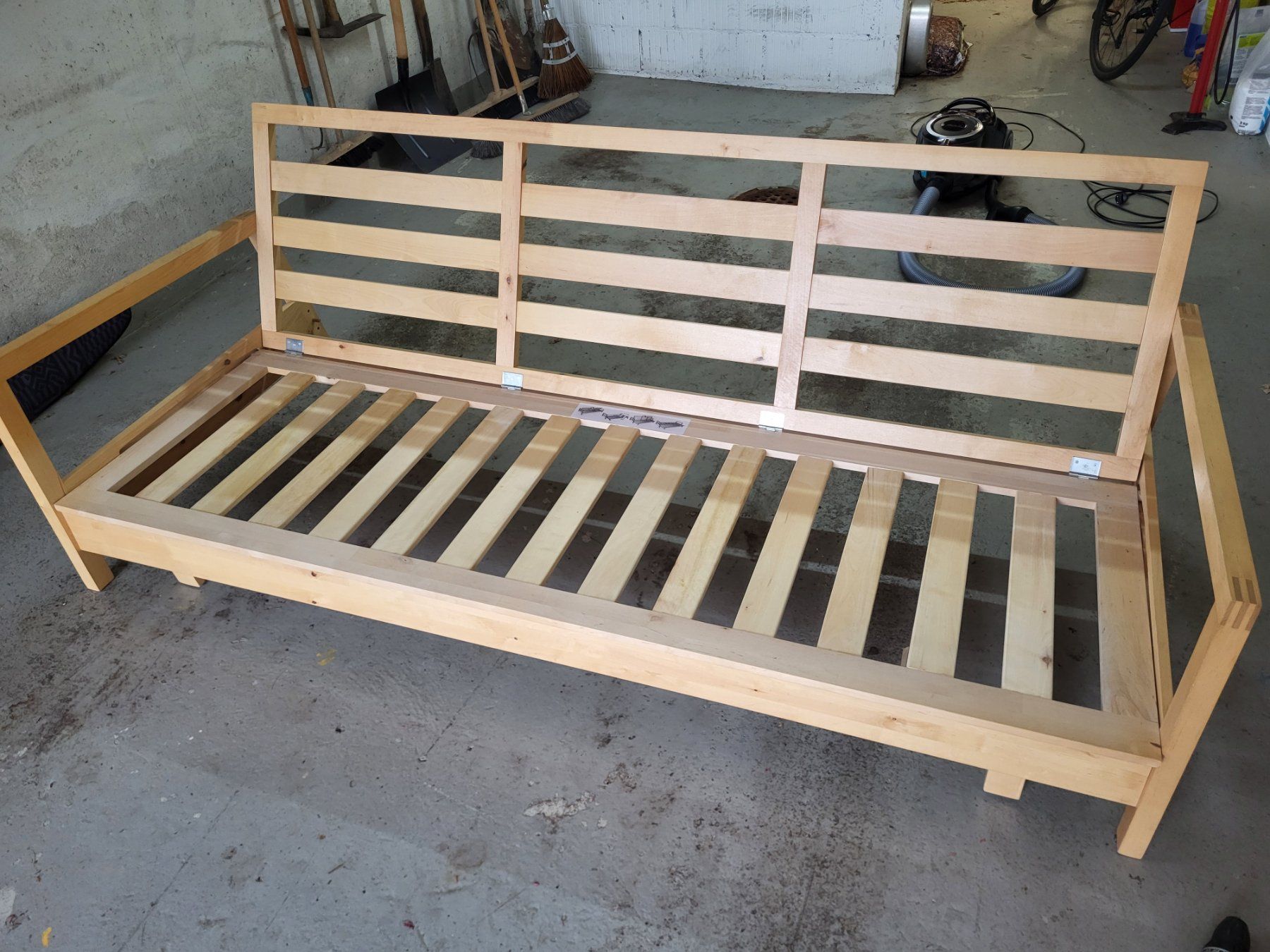 Ikea Divani: Bettsofa IKEA aus Holz und Stoff – Usato da Männedorf venduto da John_M 3