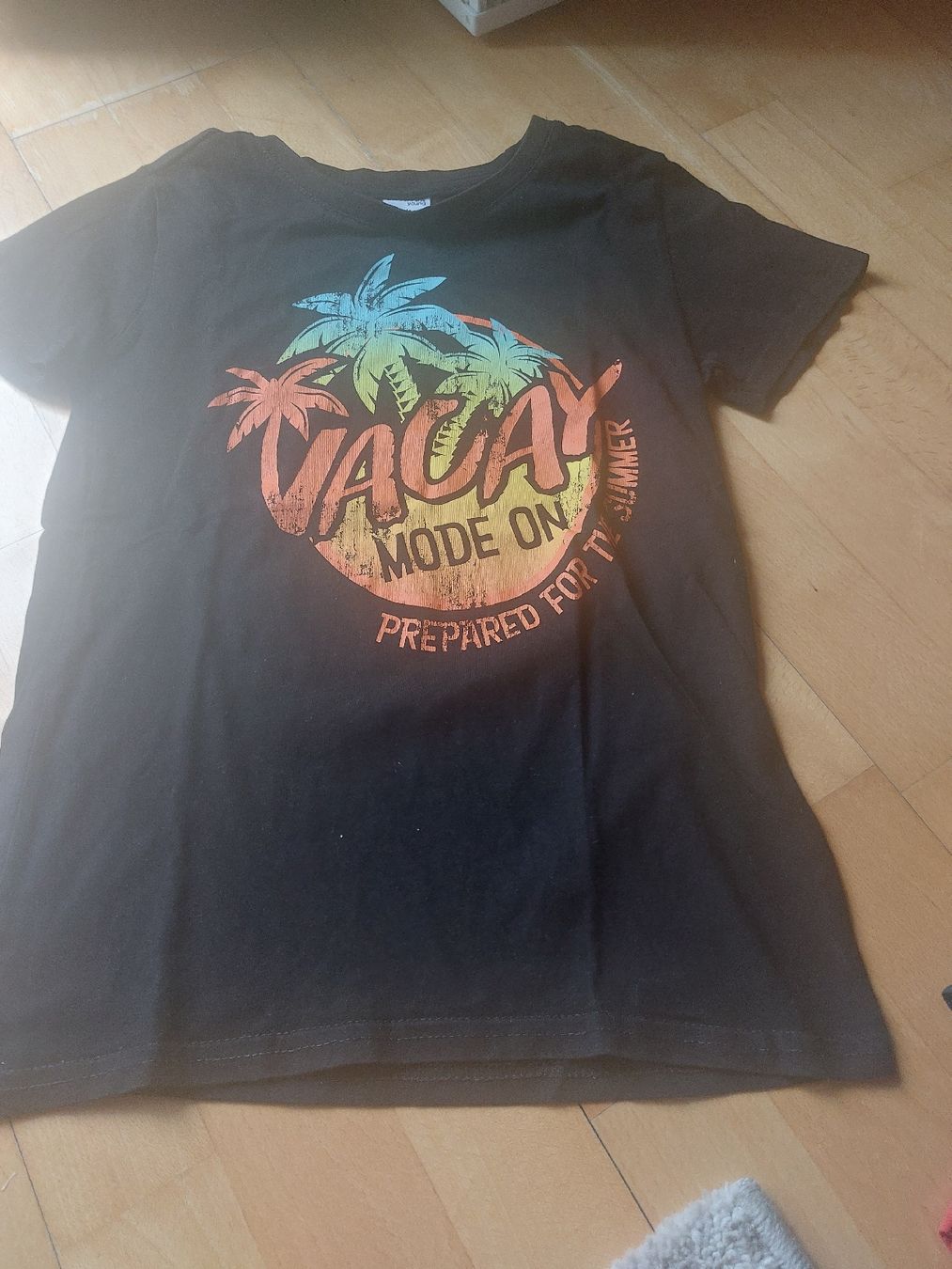Camicie, T-shirt & Polo: Tolles Thishirt 134-140 – Usato da Landquart venduto da Cedes