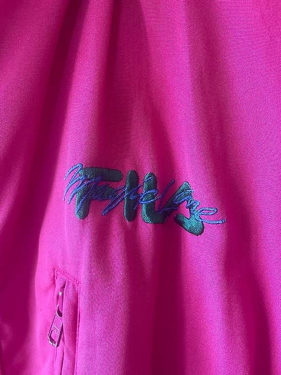 Fila Jacken: Fila Vintage pink Winterjacke Gr. 44 – Gebraucht aus Zürich von ani_8d5j 1