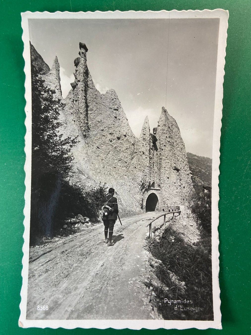Ansichtskarten: Pyramides d'Euseigne – Gebraucht aus Steg VS von danwer74
