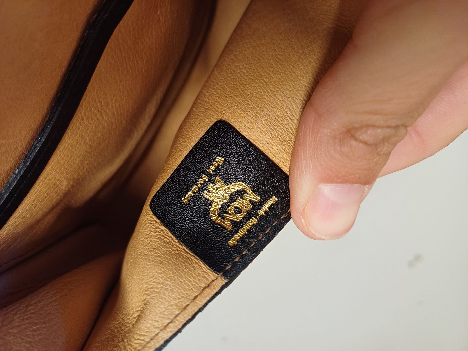 Mcm Taschen: Vintage MCM Umhängetasche, West Germany – Gebraucht aus Zürich von Avocadokern 4