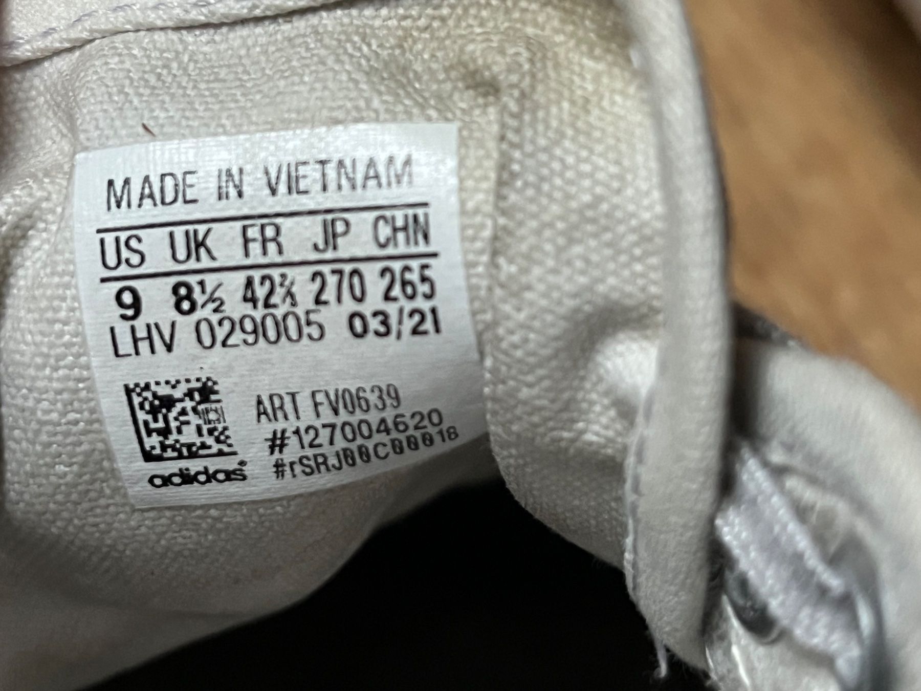 Adidas Scarpe da uomo: Adidas Schuhe weiss 42 2/3 – Usato da Niederscherli venduto da noa_tc6b 3