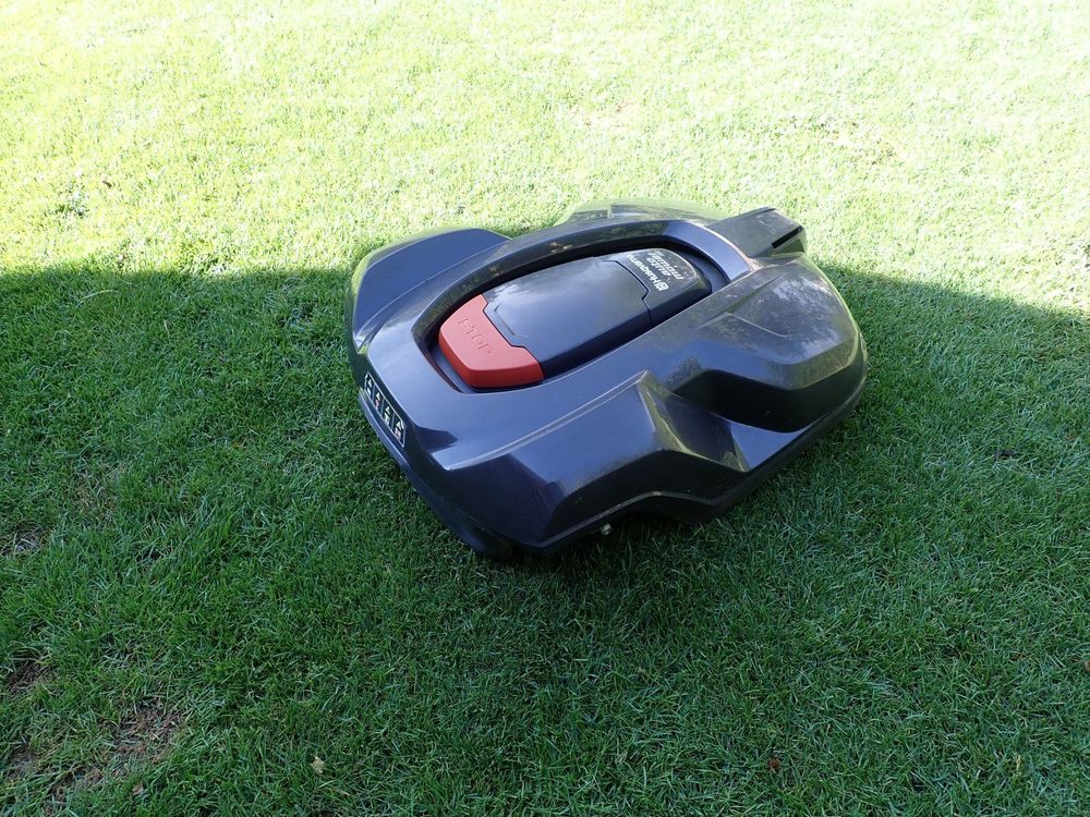 HUSQVARNA AUTOMOWER 320 DEFEKT Kaufen auf Ricardo