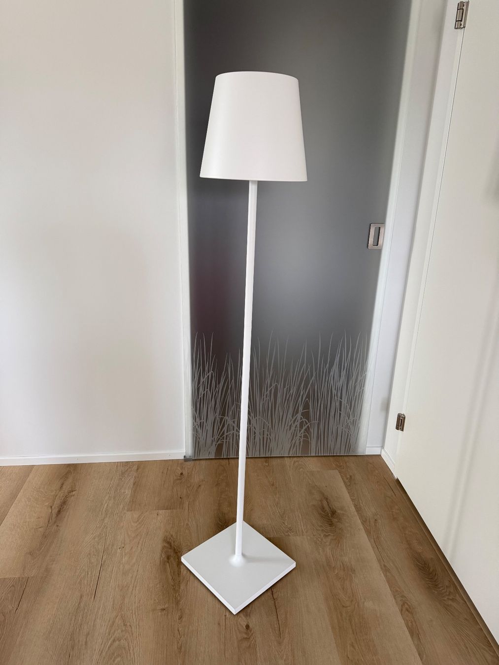 Lampade: Zafferano Poldina Pro XXL – Usato da Hombrechtikon venduto da Corkel65