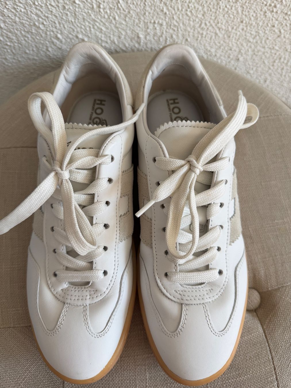 Hogan Scarpe da donna: Hogan Sneaker Damen 38.5 – Usato da Wädenswil venduto da Alice_style