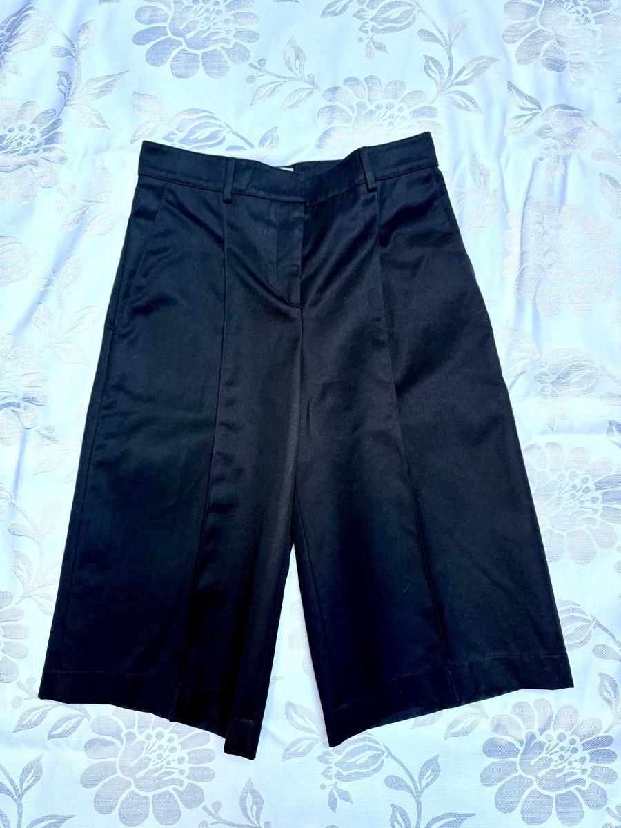 Pantaloni: Tod’s Bermuda S – Usato da Barna venduto da orbuyorcry 1