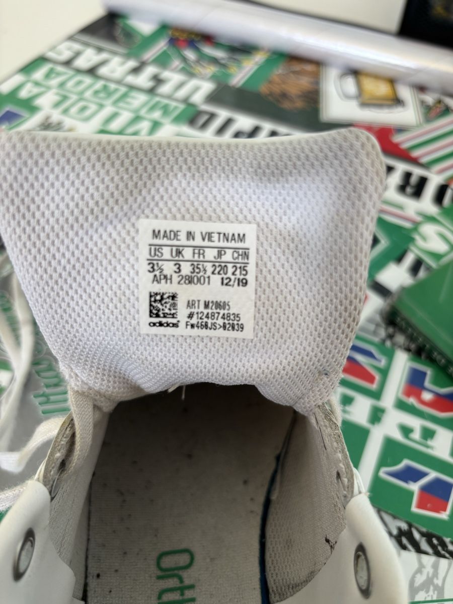 Adidas Scarpe da uomo: Adidas Stan Smith blanches taille 35.5 bon état – Usato da Sion venduto da tchana77 3