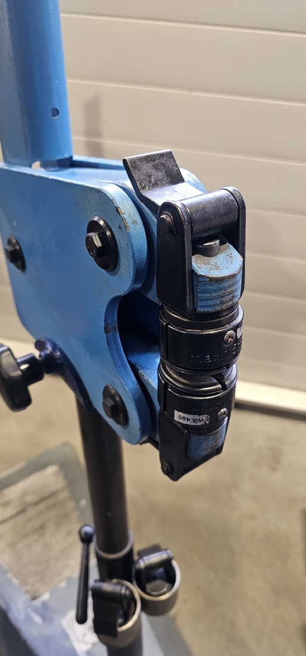 Schaublin Tutti gli attrezzi: Eckold HF 80  CH – Usato da Emmenbrücke venduto da inf_l8yf 7