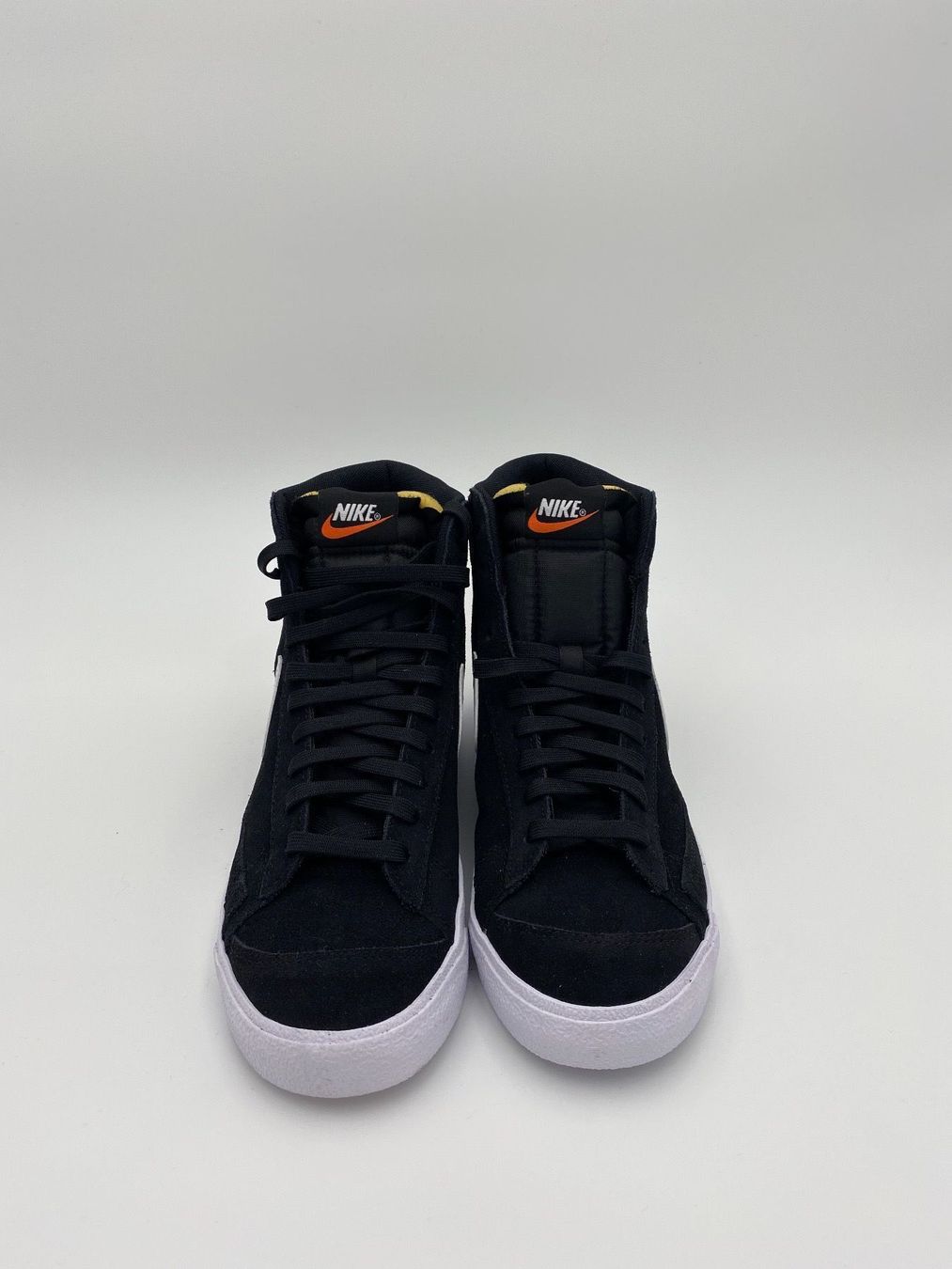 Nike Scarpe da uomo: Nike Blazer Mid ‘77 Suede – Nuovo e nell'imballaggio originale da Widnau venduto da Streetclothing 3