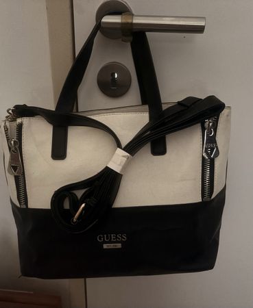 Borsa a mano Guess modello Doheny 