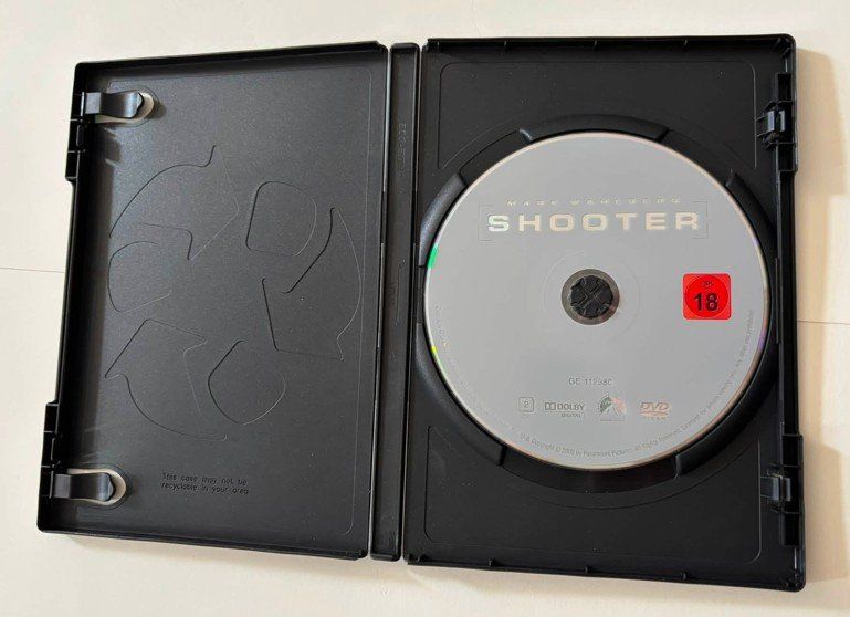 Tous les DVDs: Shooter (2007) DVD – D'occasion à lupfig par maniacs666 1