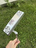 Scotty Cameron select Newport 2.5 putter