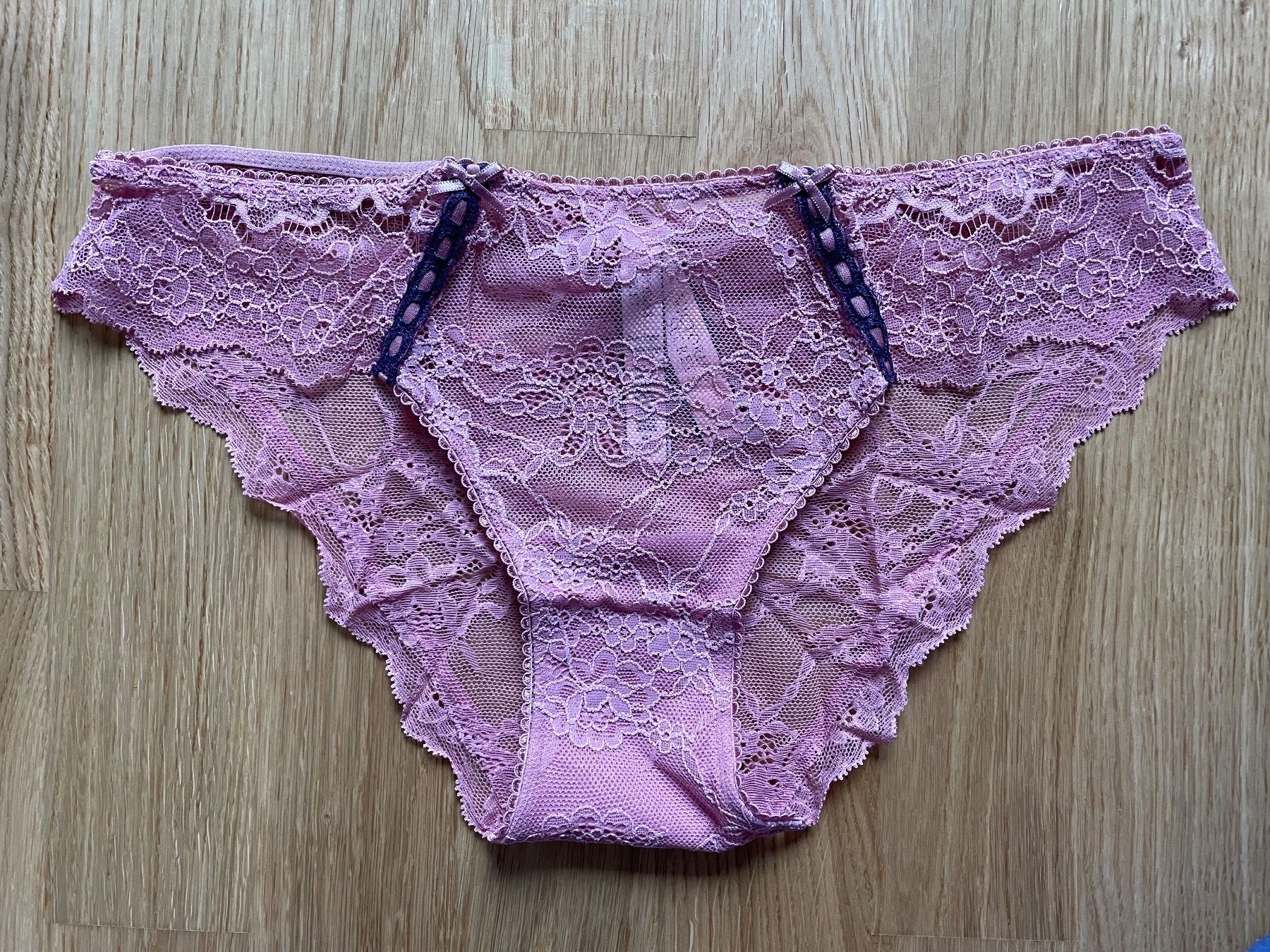 Victoria s Secret Dream Angels Cheekini Panty M NEW (Neu und