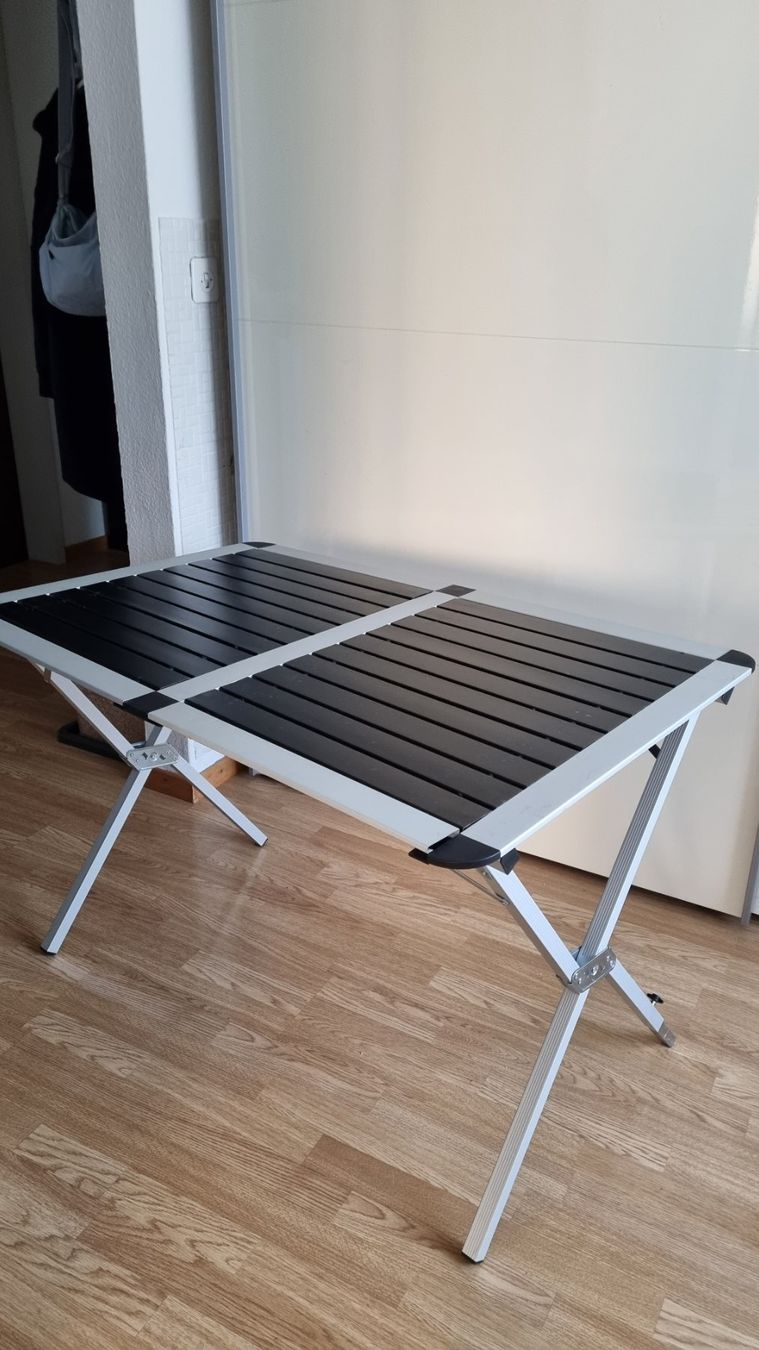 Tavoli: Campingtisch – Usato da Hinterkappelen venduto da cir_fpb6 1