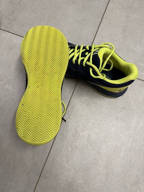 Schuhe für Jungen: Tennisschuhe Head – Gebraucht aus Tägerwilen von kma_g59m 1