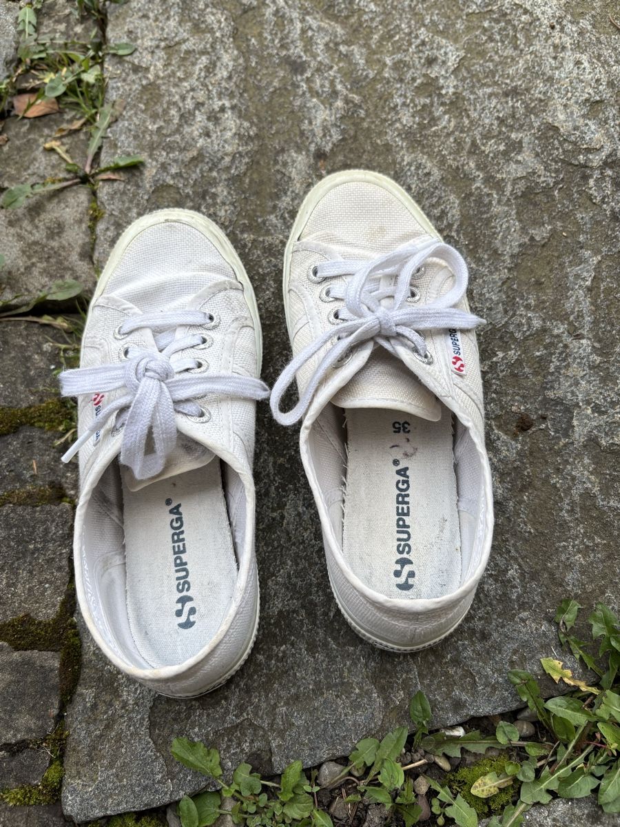 Superga Damenschuhe: Superga Sneaker – Gebraucht aus Zürich von que_kf7d