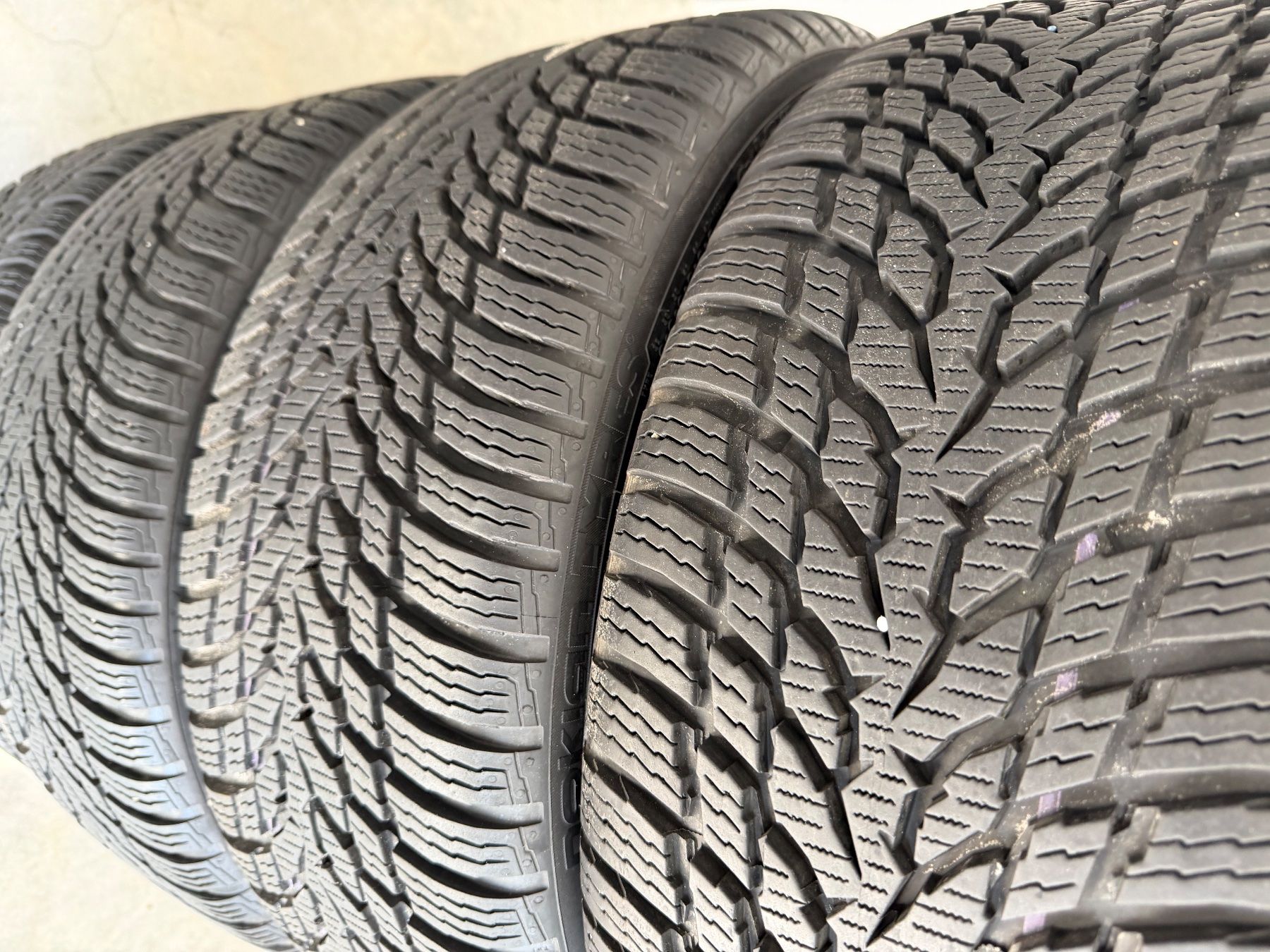 Audi Pneus & Kompletträder: Audi Winterräder 8V SB – Gebraucht aus Alpnachstad von Schnuitzi 5