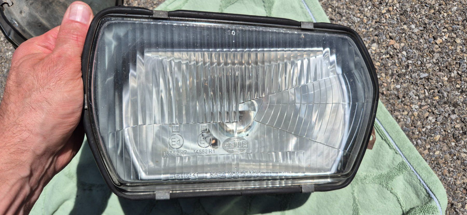 VW Fari: Passat B1 Frontscheinwerfer links und rechts. – Usato da Riggisberg venduto da Mahali04 4