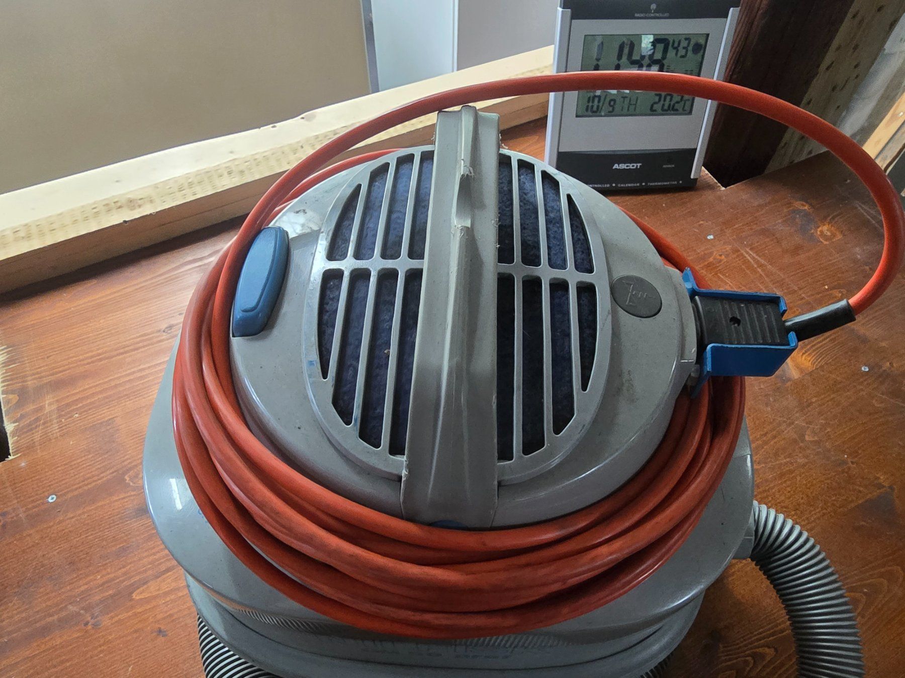 Nilfisk Aspirapolveri & Accessori: gebrauchter Nilfisk GM90 Prof 1100W Staubsauger ab 1.- – Usato da KRINAU venduto da Mio_Liqstyle 2