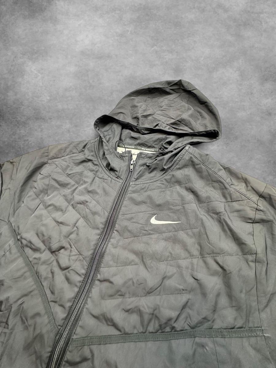 Nike Jacken: Nike jacket – Gebraucht aus Erlinsbach SO von TogaResell 1