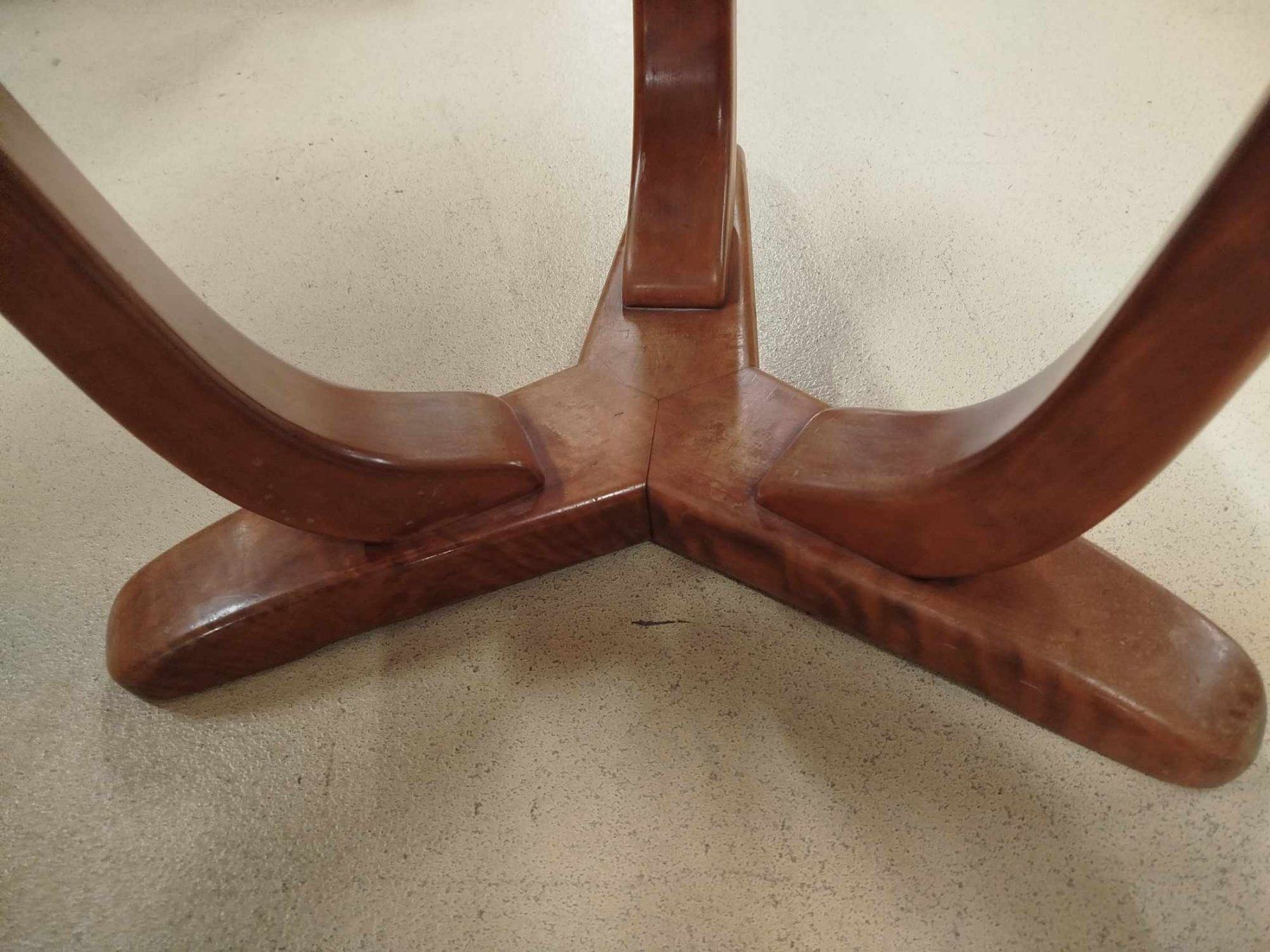 Tische: Vintage art deco  table circulaire – Gebraucht aus La Chaux-de-Fonds von Emmaus2300CDF 2