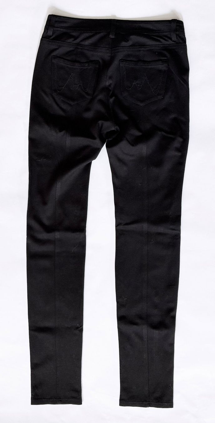 Marc Cain Hosen: MARCCAIN, schwarze Slim-Fit-Hose oder Jeans***** – Gebraucht aus Dübendorf von Orc_nl6t 1