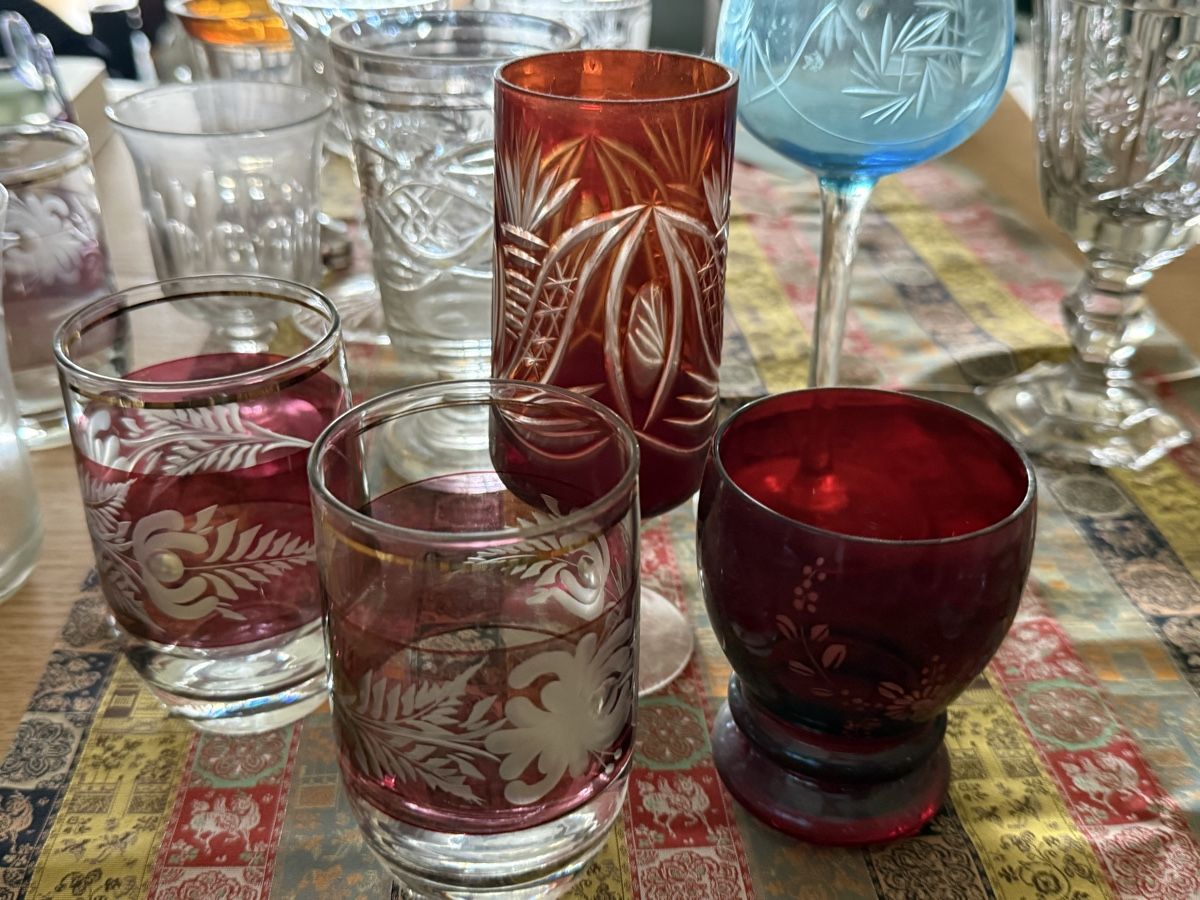 Verres: Alte Gläsersammlung – D'occasion à Stäfa par plejaden7 6